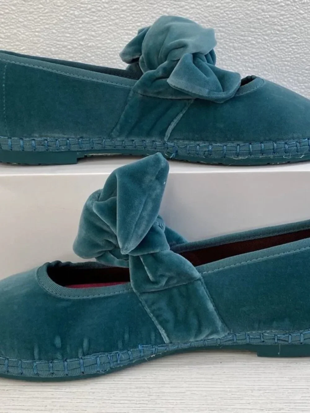 Flabelus Lady Lyra Women's Size US9-9.5 EU40 Velvet Teal Green Casual Bow Flats